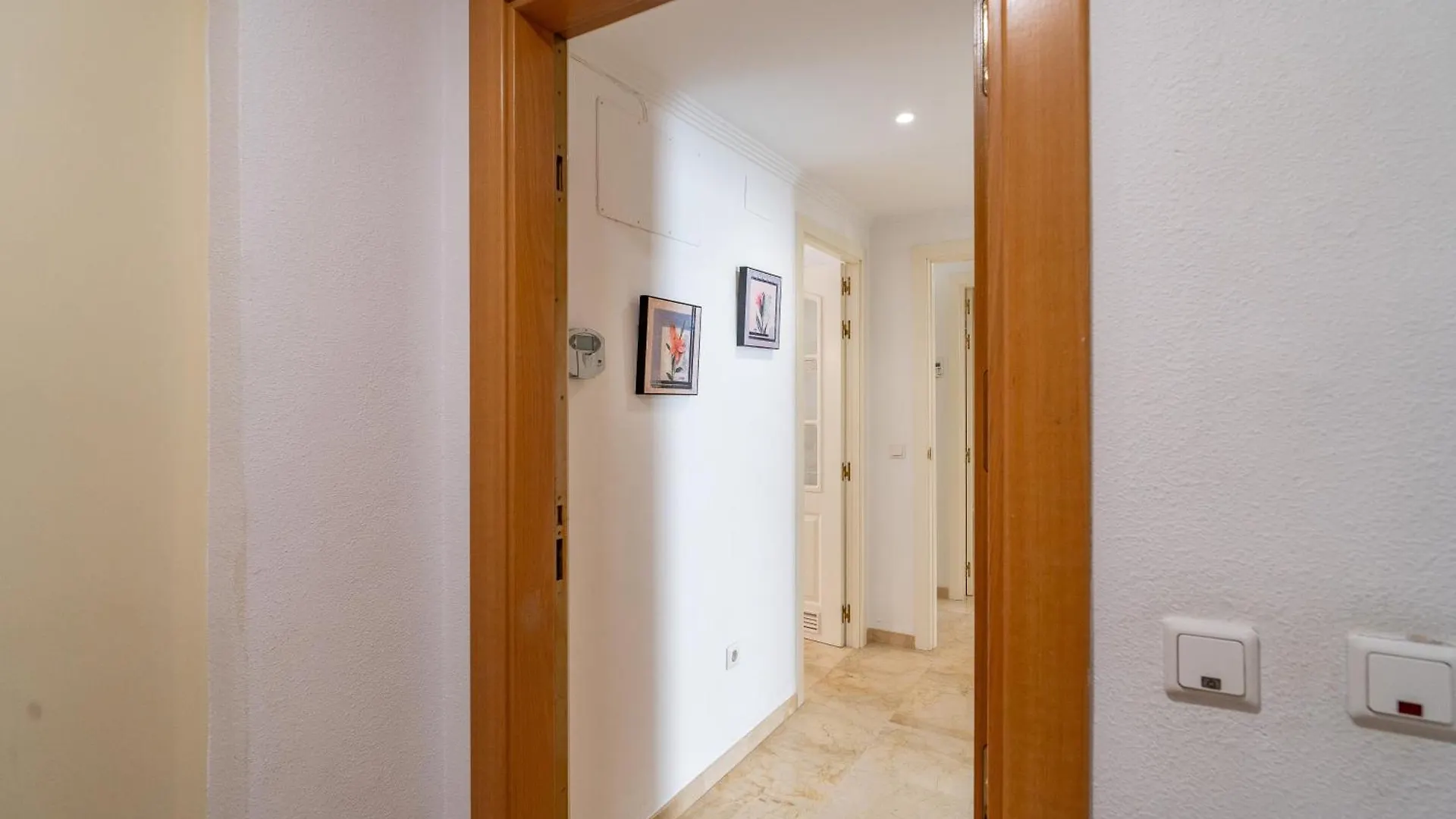 1St Line Of The Beach, La Rada Beach! Ac,Wifi,Terrace, Private Parking Estepona
